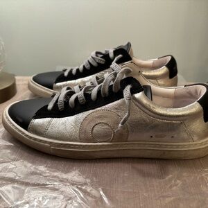 Oliver Cabell Low 1 Ivy Black Silver Sneakers Size 38 Women’s Size 8